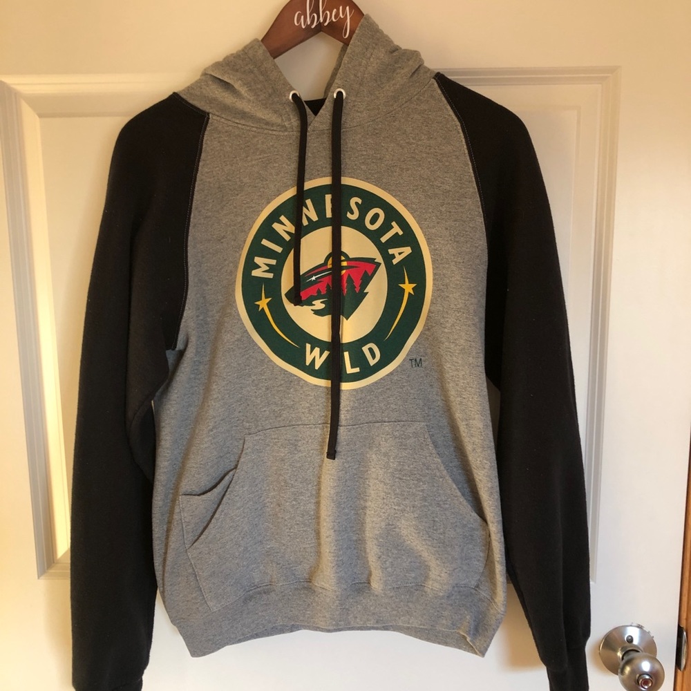 Minnesota Wild Hoodie 💚❤️